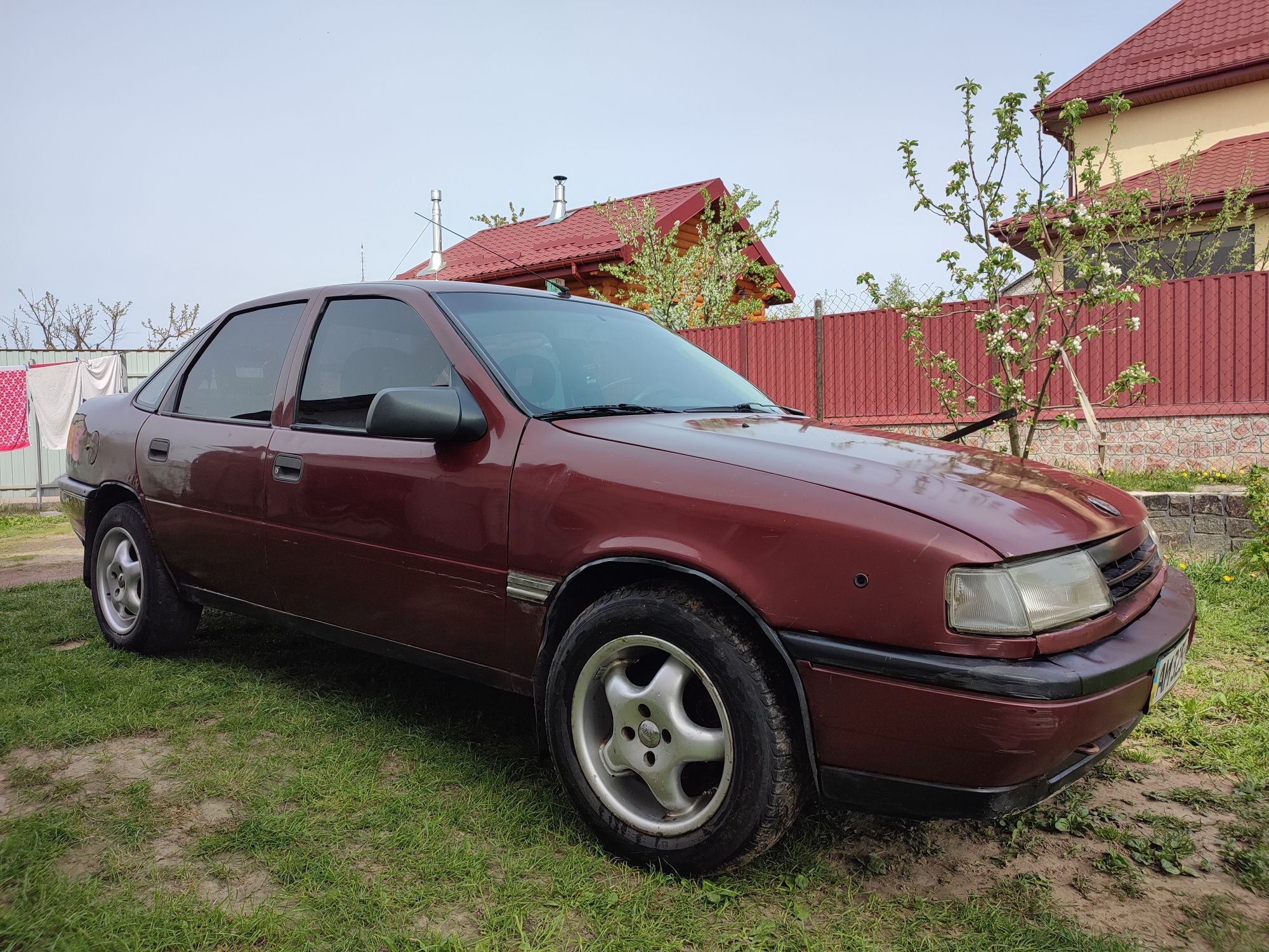 Opel Vectra Опель 1992г. Газ/бенз