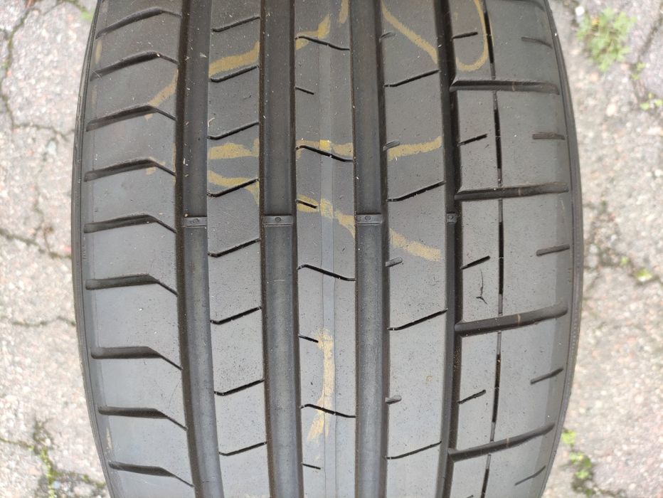 Гума Pirelli 255 30 R19 p zero ro2
