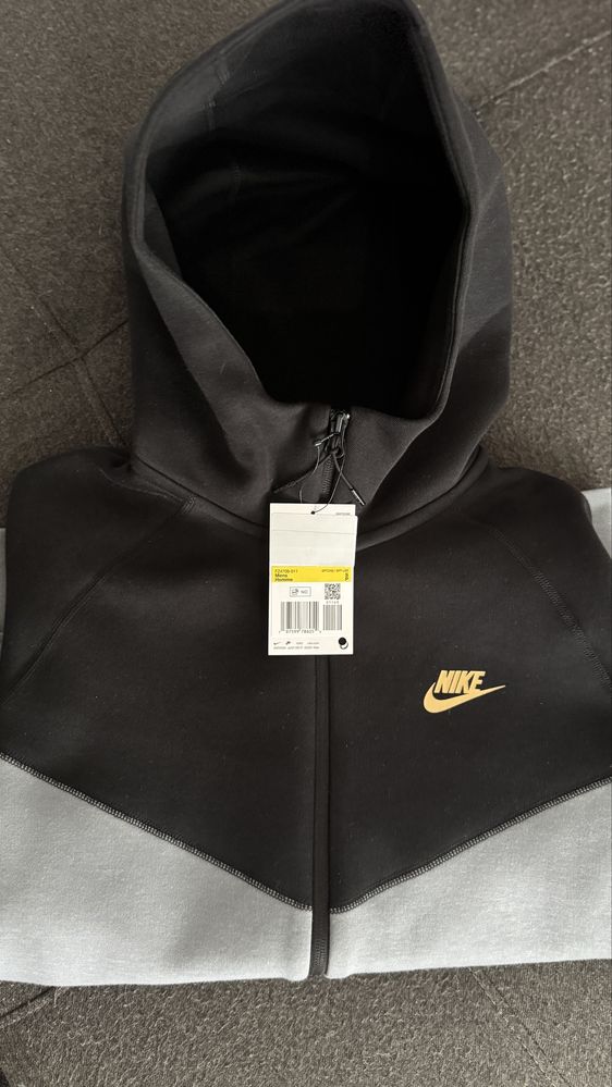 Nowa, nieużywana bluza Nike Tech Fleece | Rozmiar S | Oryginalna