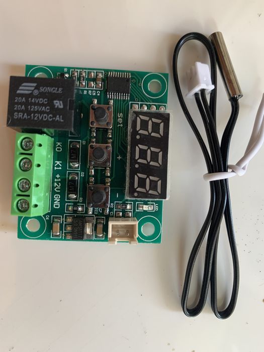 Регулятор температури 12В