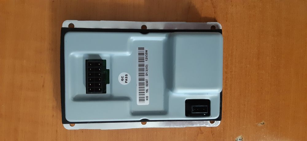 Блок розпалу ксенона audi volkswagen LAD5G 89030461 12 pin
