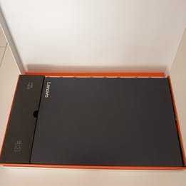 Lenovo Yoga Book (Windows)