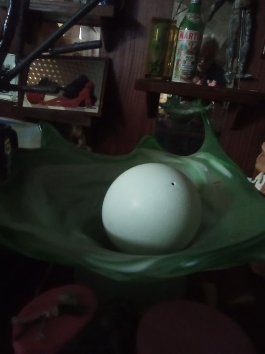 Maravilhoso centro de mesa. Vidro especial.