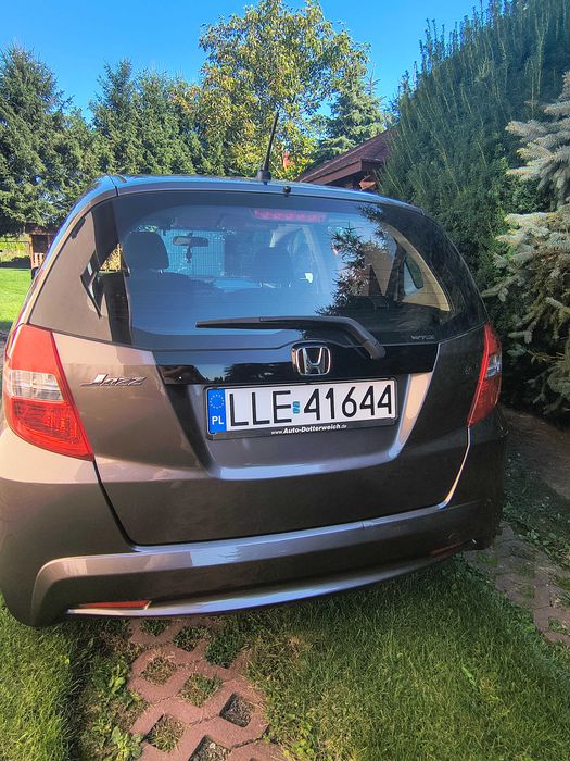 Sprzedam Hondę Jazz  z  listopada 2011 roku