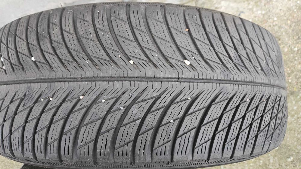 Opony Michelin Pilot Alpin 5 Suv zima 235/55/R19 4szt.