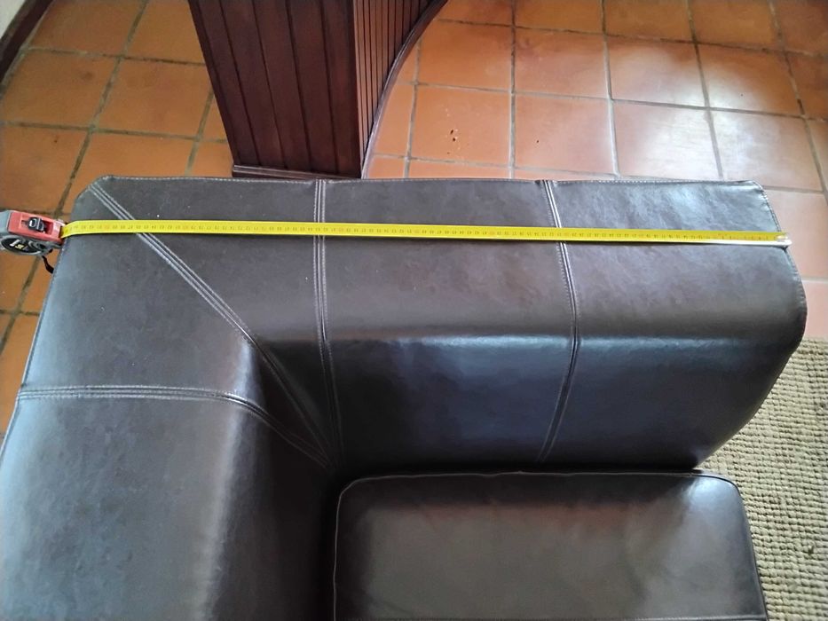 Sofá elegante (conjunto. 2), pele, cor preto, ideal para sala moderna.