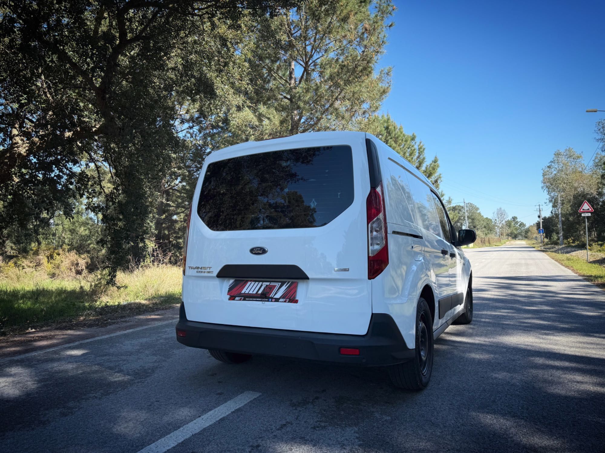 Ford Trânsit Connect 1.5 TDCI 3 Lugares/Fibrada Garantia Incluída