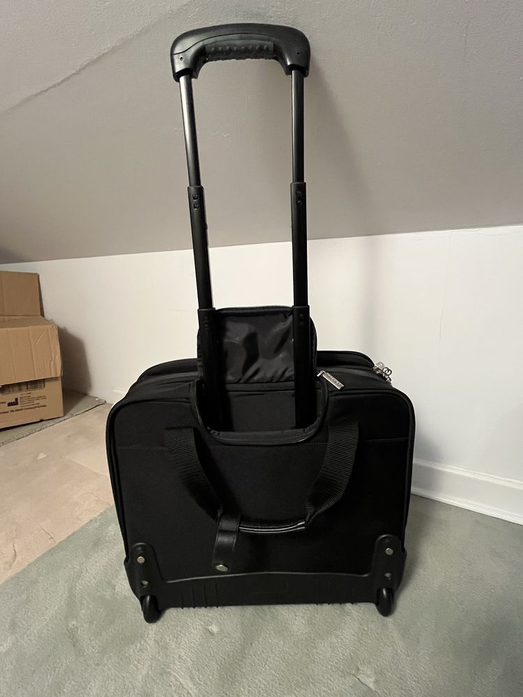 Torba podrozna na laptopa pilotka Toshiba business traveler nowa