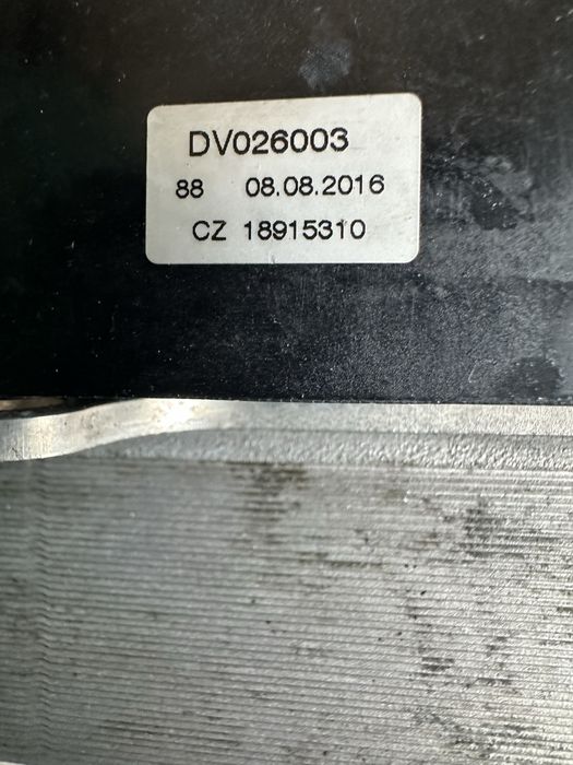 Масляний радіатор bmw f48 2.0 бензин