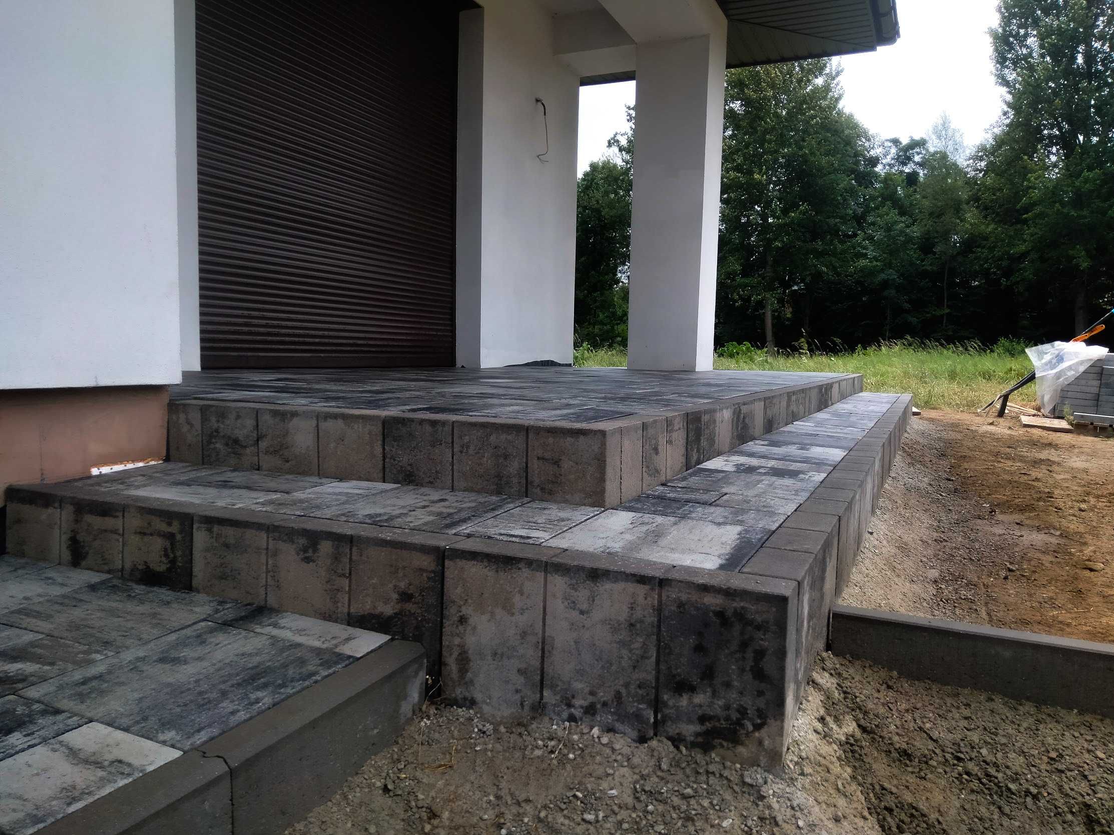 Układanie Kostki Brukowej - Solidnie i Terminowo!