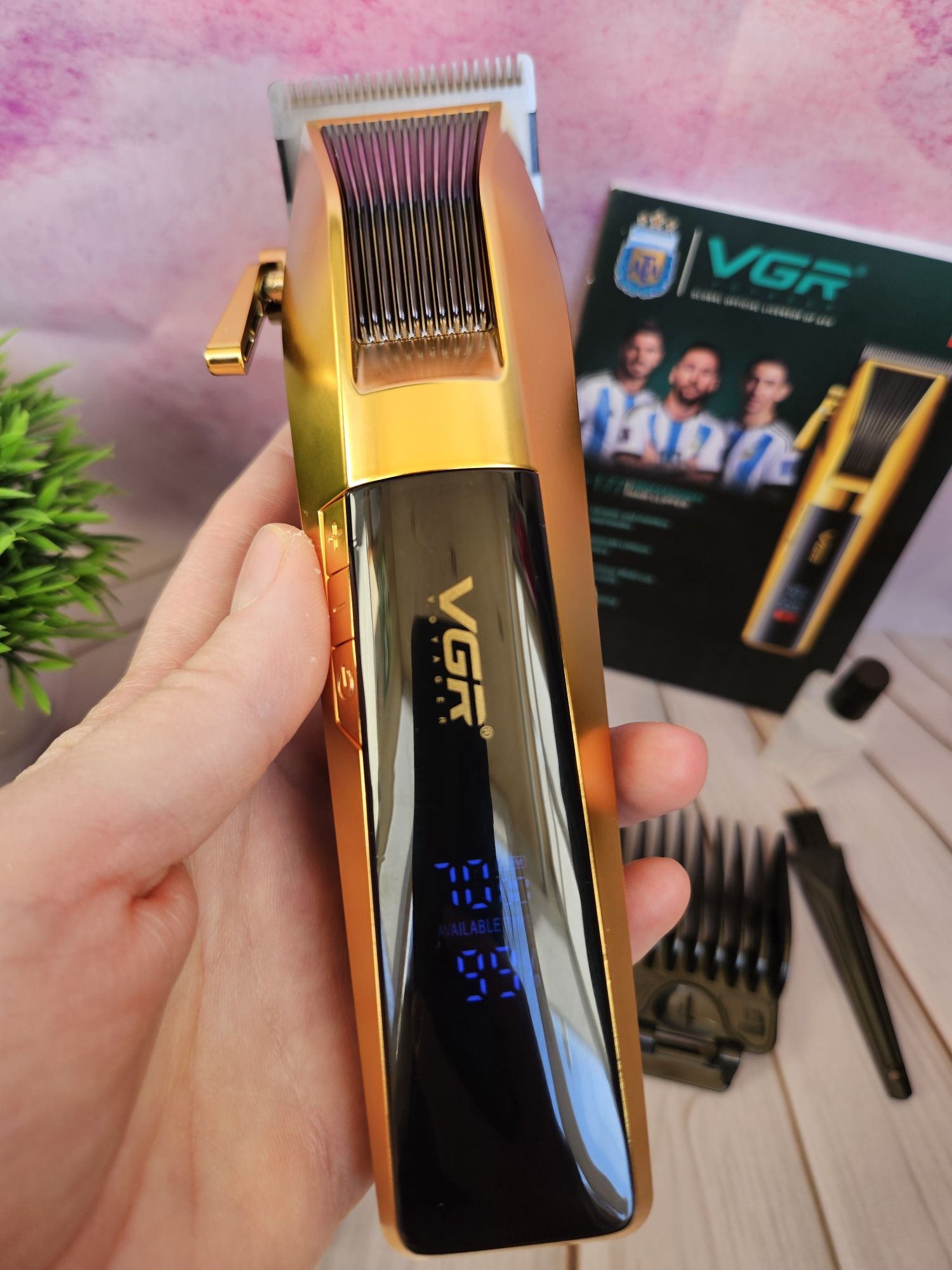 Професійна машинка для стрижки волосся VGR 177 стрижка трімер