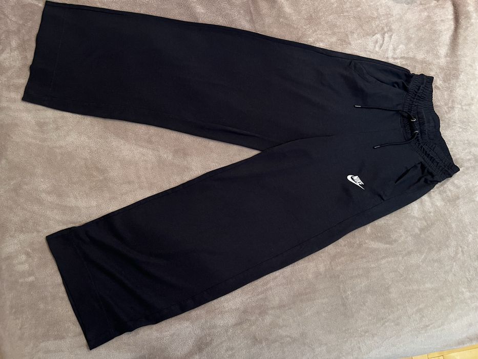 Штани Nike чорні,розмір xs-s