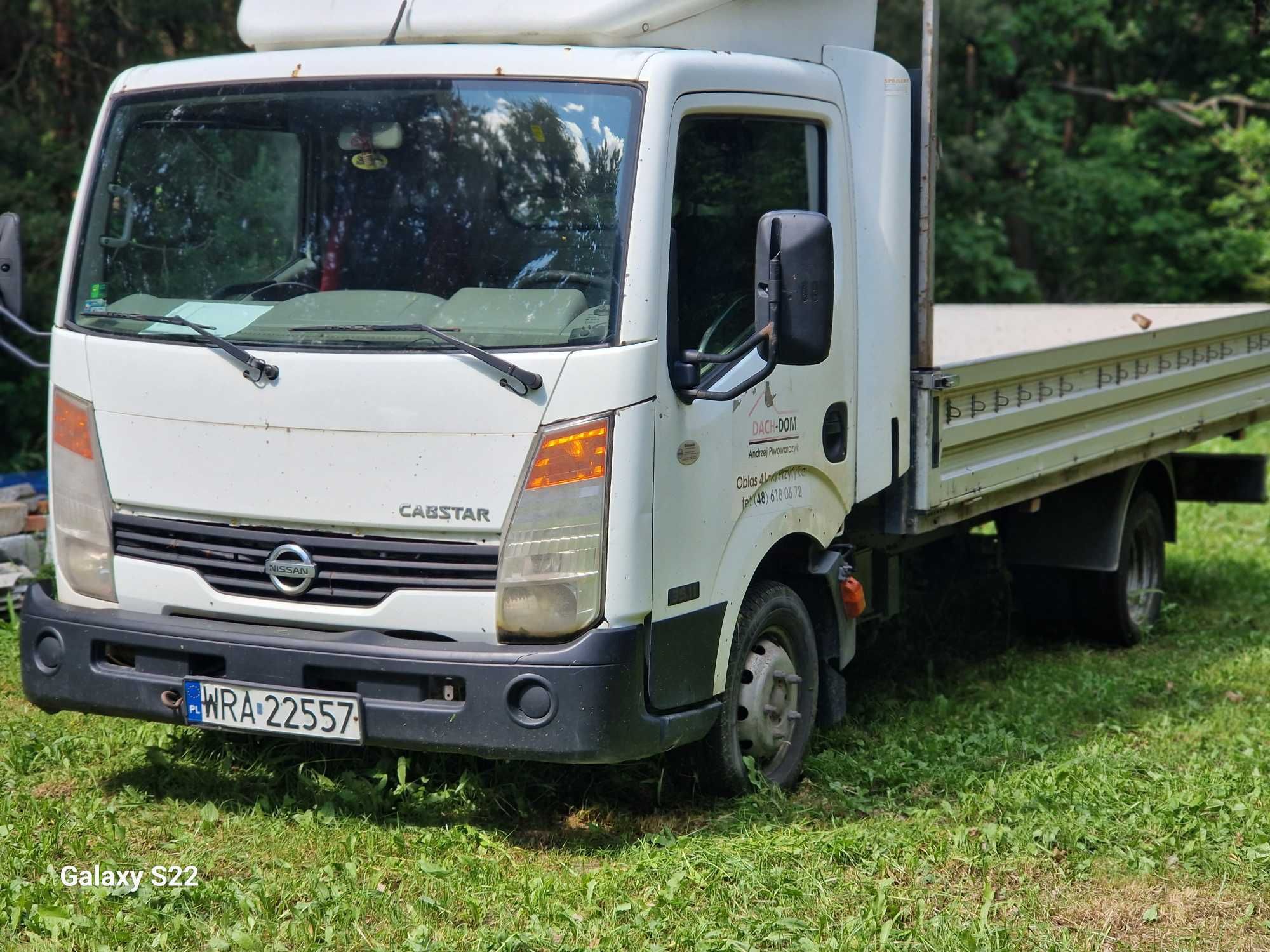 Nissan F24 Cabstar