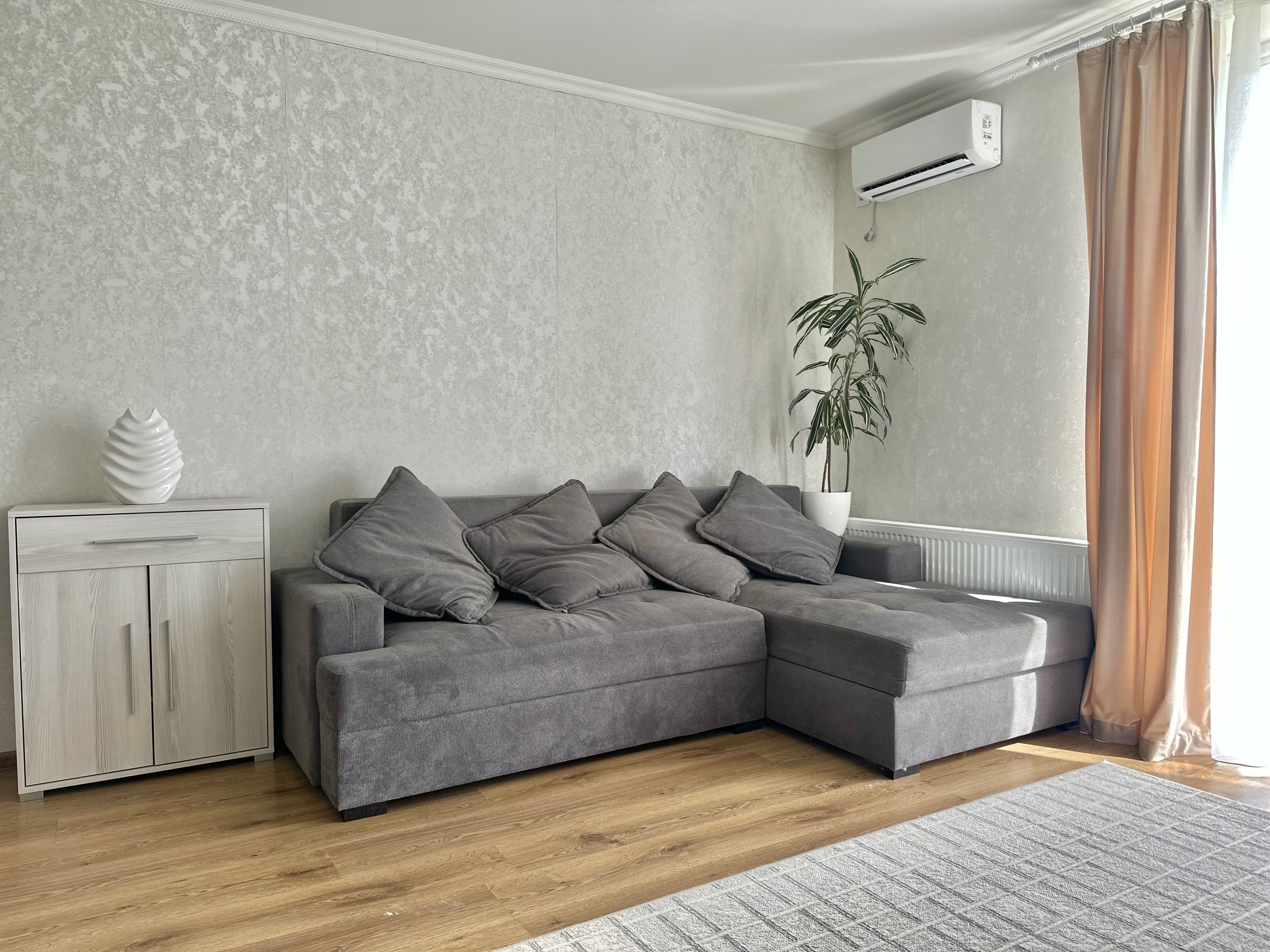Продаж однокімнатної квартири з ремонтом в с. Чайки. Сонцтаун