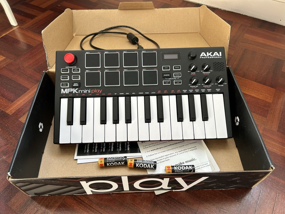 MPK Mini Play - Novo