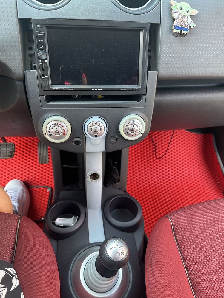Mitsubishi Colt 2006