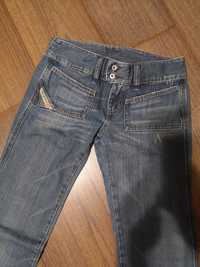 Spodnie jeansowe damskie Diesel - nowe