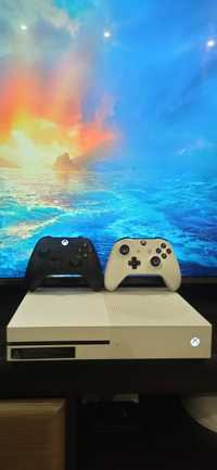 Продам Xbox one s 1tb білий ( 7000гр