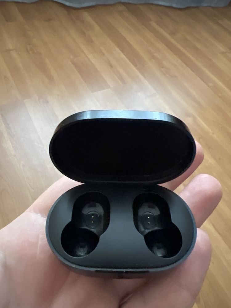 Футляр Xiaomi Mi True Wireless Earbuds Basic 2