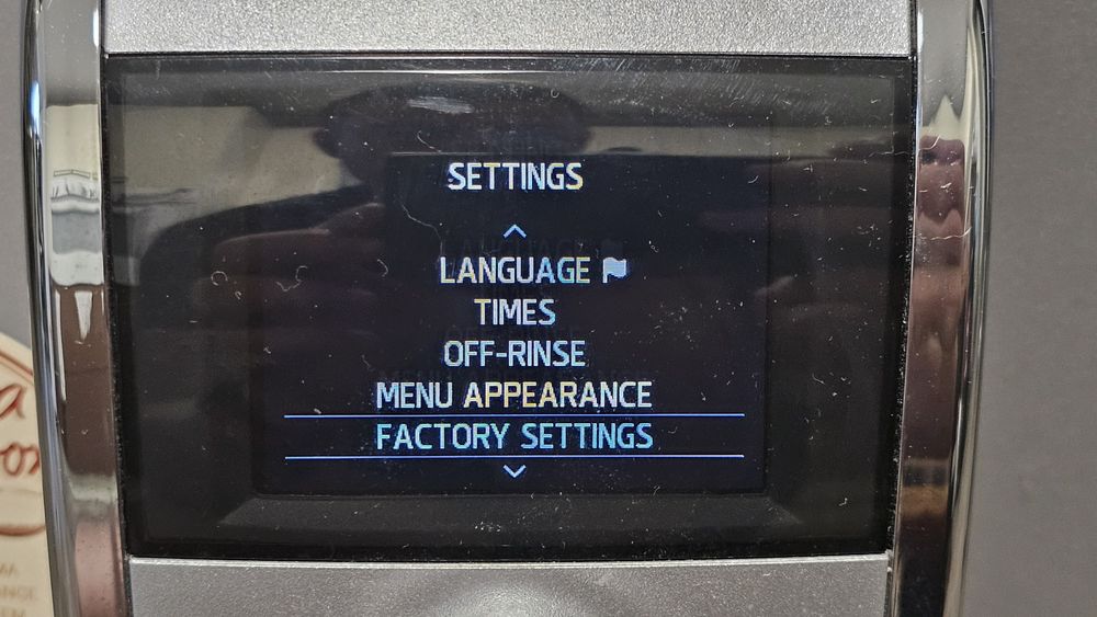 Продам еспресо-кавоварку Nivona 842.