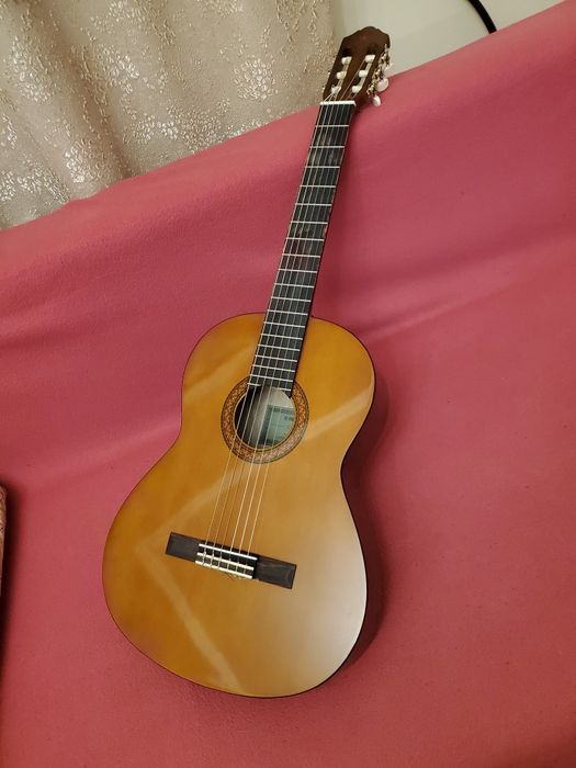 Гітара Yamaha C40