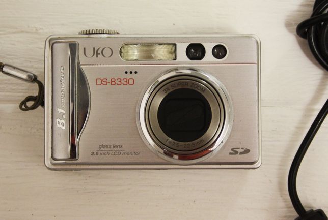 Цифровой фотоаппарат UFO DS 8330
