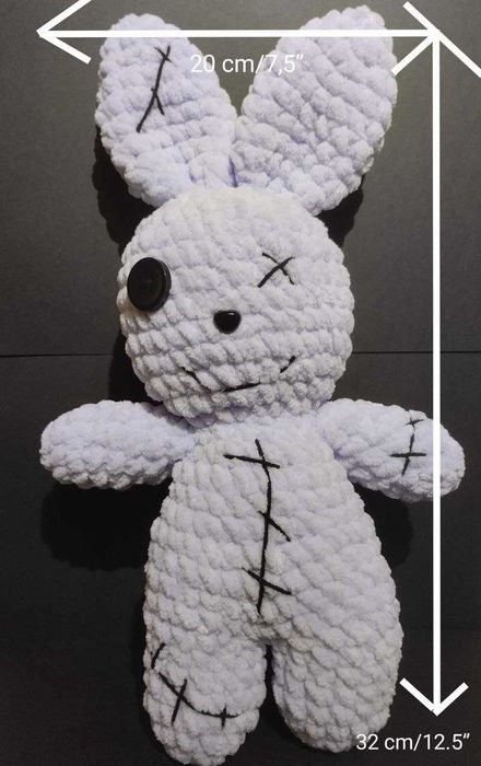 Зайка, амігурумі