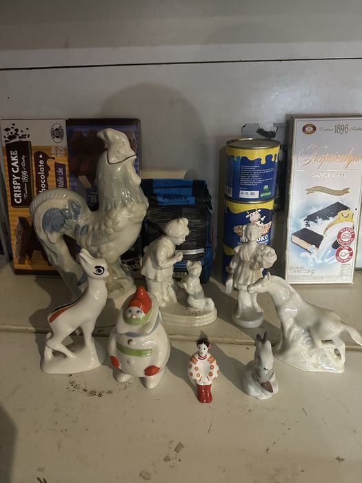 Фарфоровые фигурки