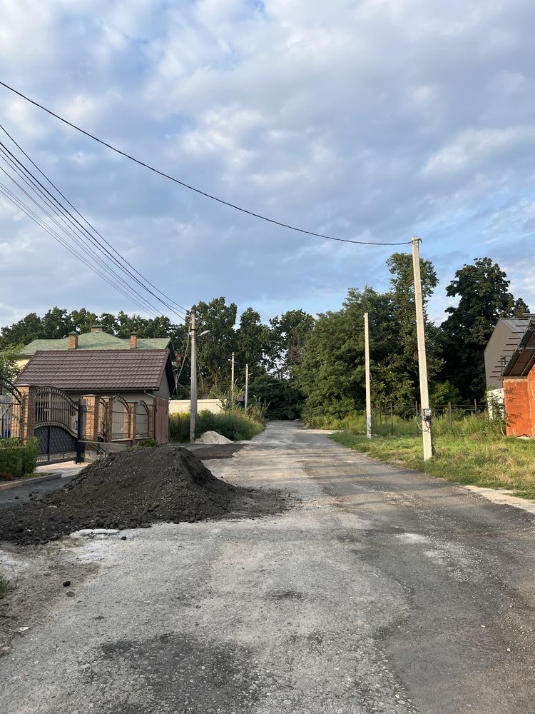 Рівна ділянка в топовій локації
