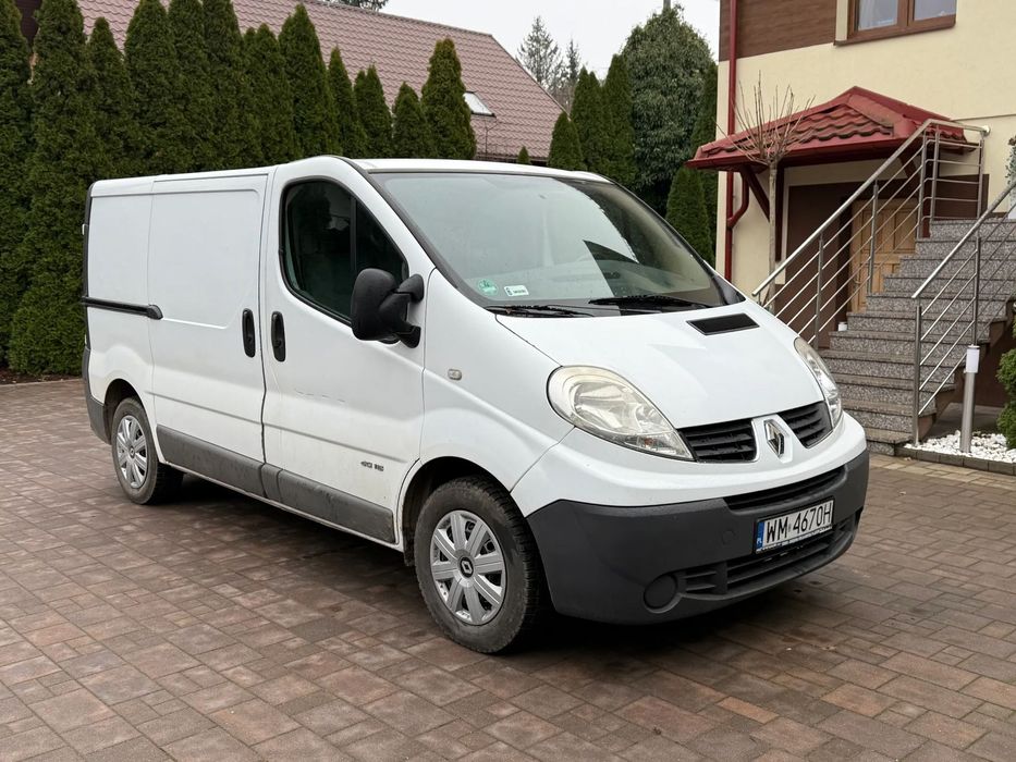 Renault Trafic  Renault Trafic 2.0 dCi – Furgon – 2010 rok – Stan dobry