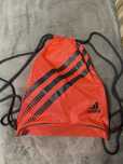 Рюкзак-мешок adidas , состояние нового!