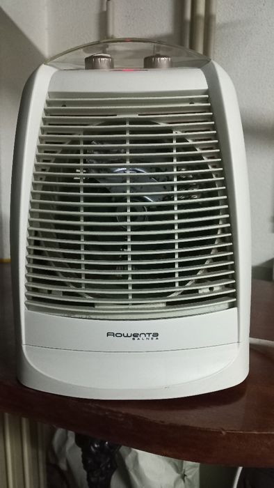 Aquecedor eléctrico  marca rowenta