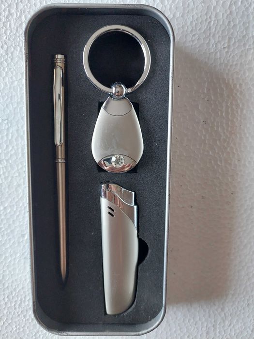 Porta Chaves + Isqueiro + Caneta