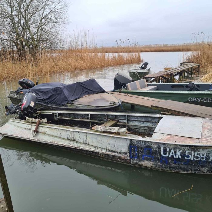 Продам лодку  Южанка з мотором suzuki 15 2t