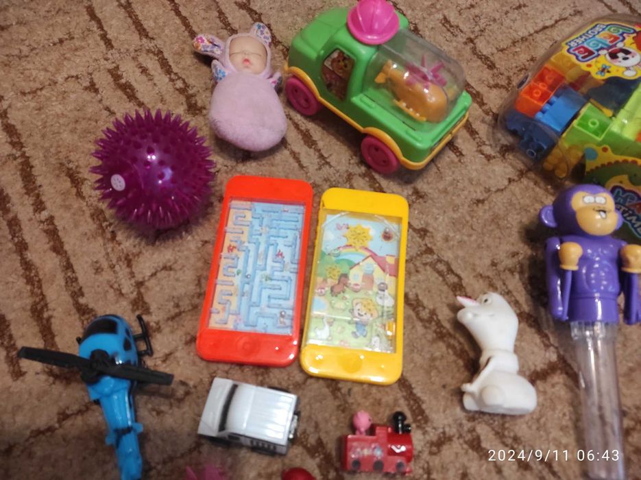 Набор дитячих іграшок