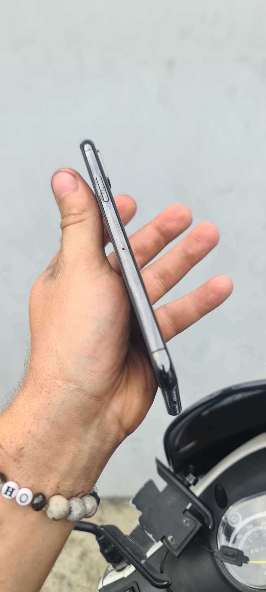 Продам iphone xs
