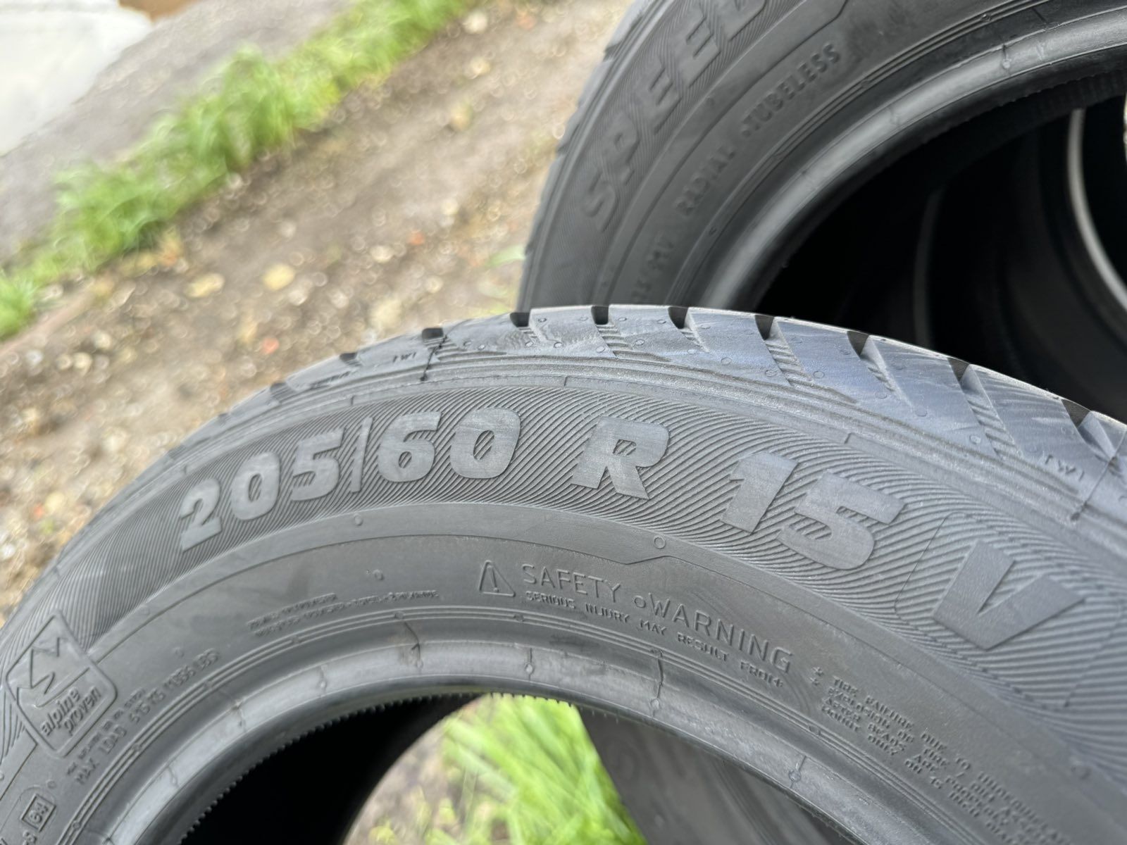 Практично нові літні шини SEMPERIT 205/60 R15
