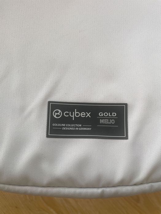 Alcofa Cybex Melio Cot quase nova + colchão