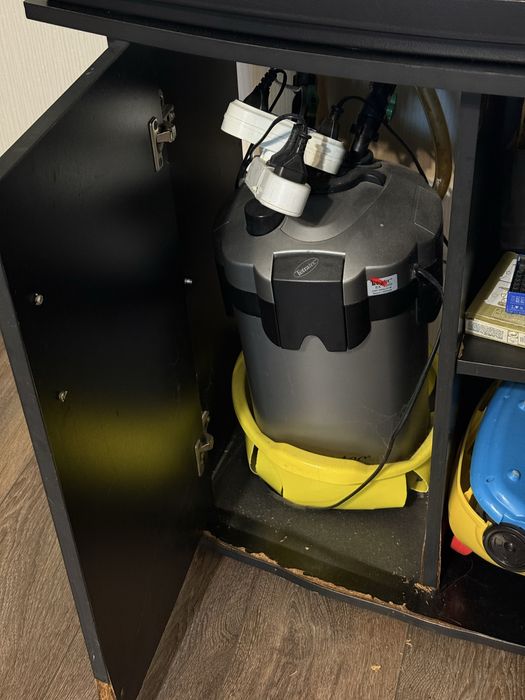 Продам акваріум, рибки, компресор