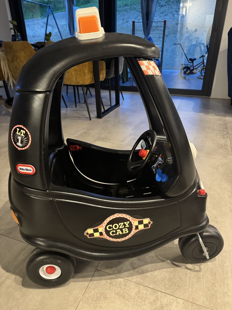 Samochodzik jeździk little tikes