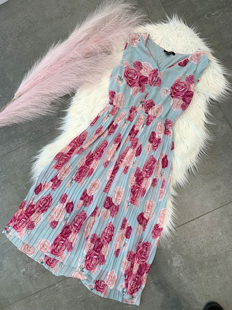 Sukienka błękitna plisowana w kwiaty maxi midi (L)
