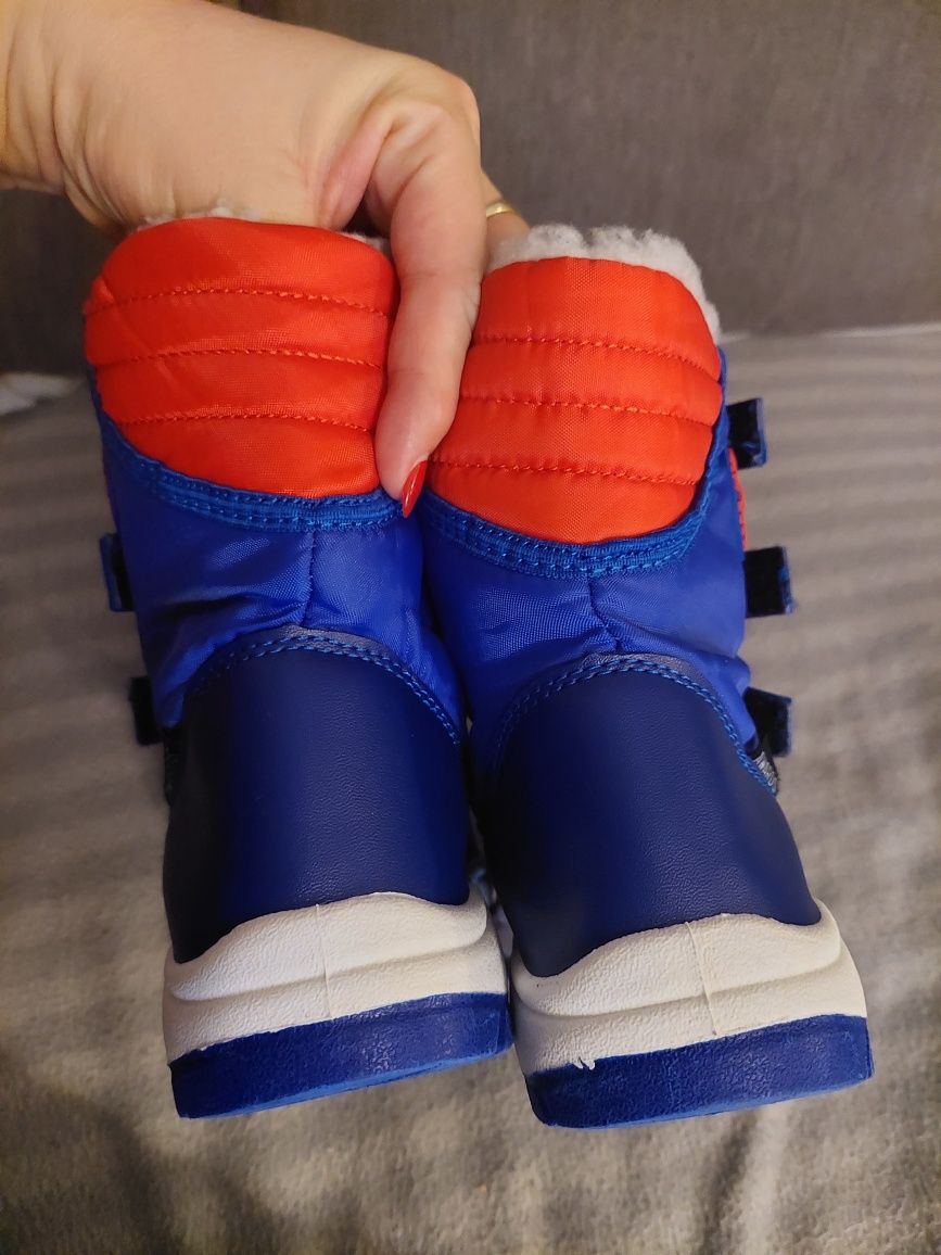 Buty na zimę dla chłopca r. 30