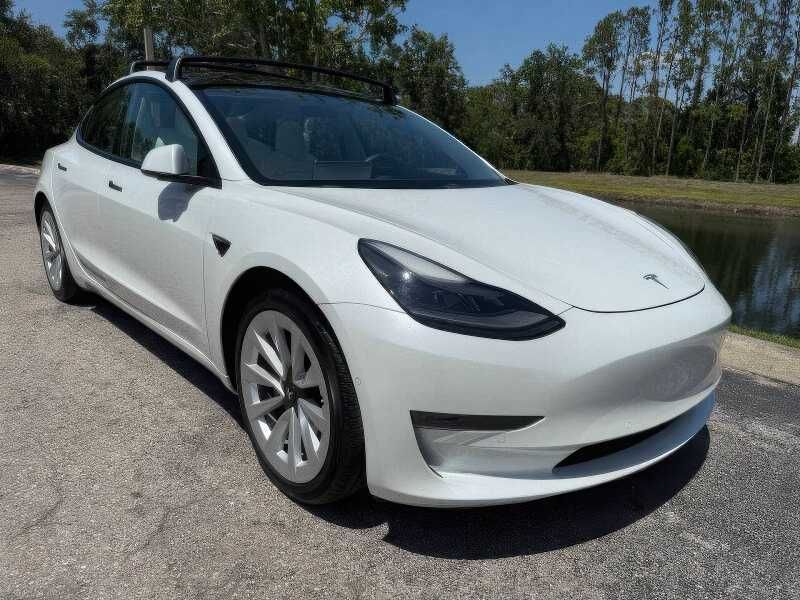 2021 Tesla Model 3 Standard Range Plus
