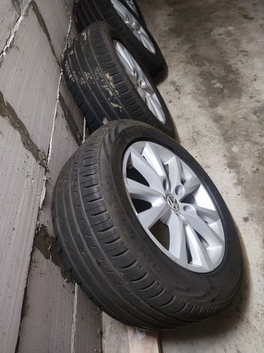 диски з резиною,в гарному стані