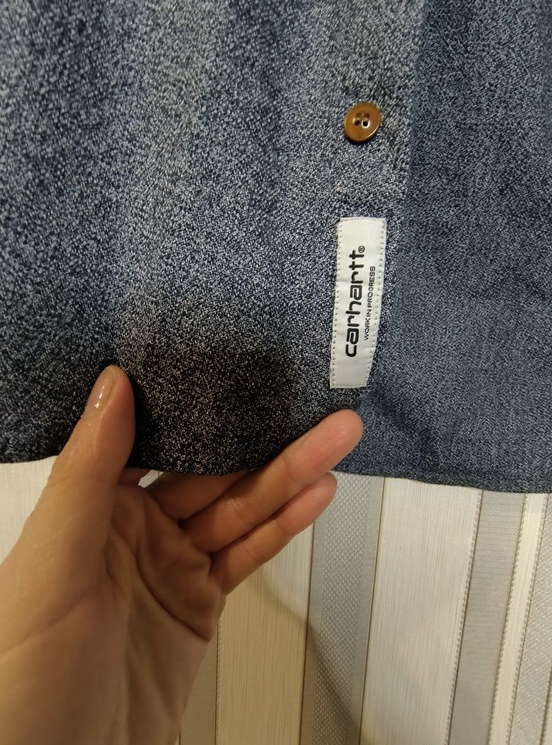 Рубашка  Carhartt.