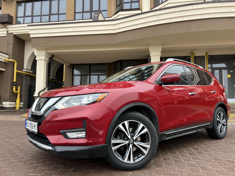 Nissan Rogue SL газ / бензин , максимальна комплектація
