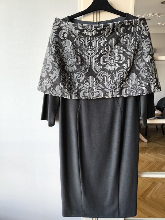 Piękna sukienka marki MOLTON na wyjątkowe okazje