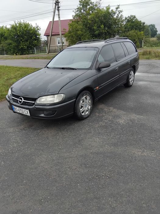 Opel Omega B 1995 газ бензин.