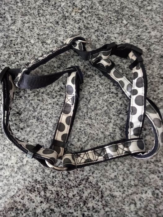 Trela peitoral para cāo bebé