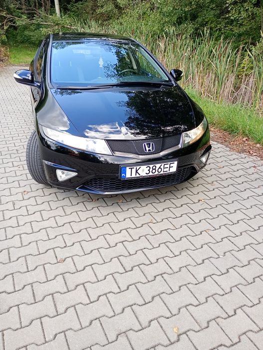 Honda Civic VIII UFO 1.8 140KM